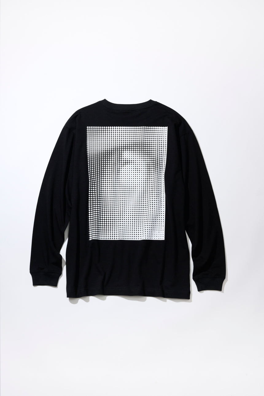 "Soft soul, prickly eyes" Long sleeve T-shirt [BLACK]