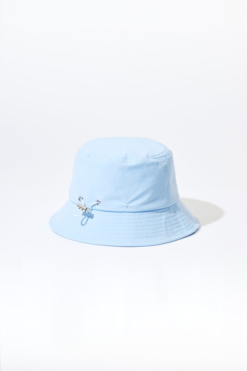 "Soft soul, prickly eyes" bucket hat [LIGHT BLUE]