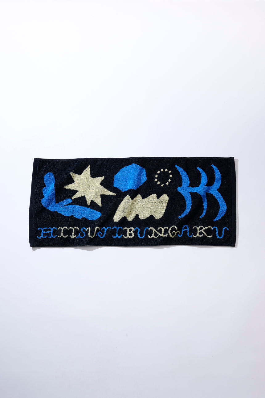 ”magic pieces” face towel